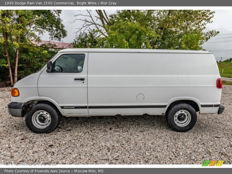 1999 Ram Van 1500 Commercial Bright White