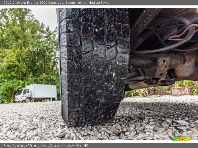 Summit White / Medium Pewter 2010 Chevrolet Express 3500 Cargo Van