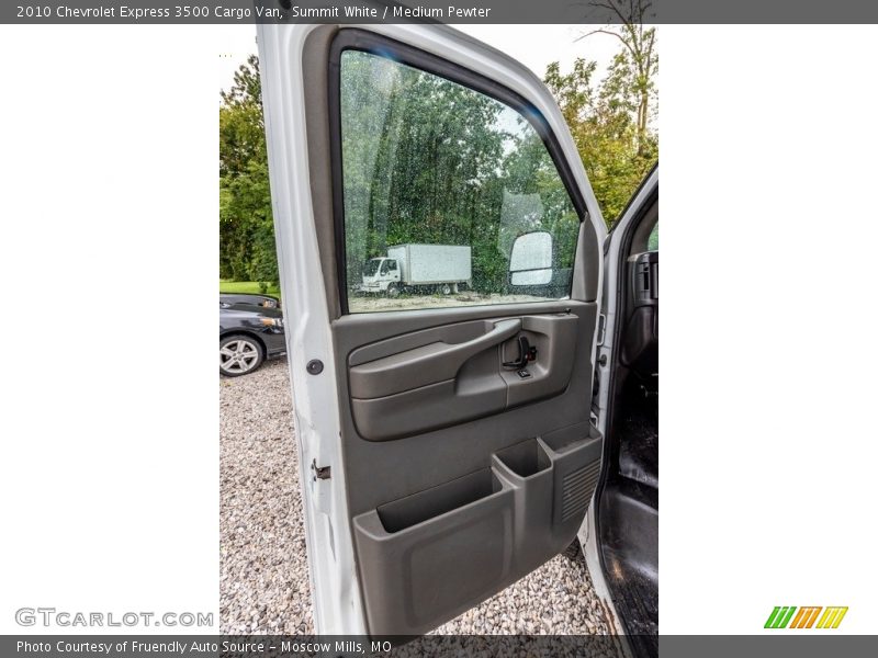 Summit White / Medium Pewter 2010 Chevrolet Express 3500 Cargo Van