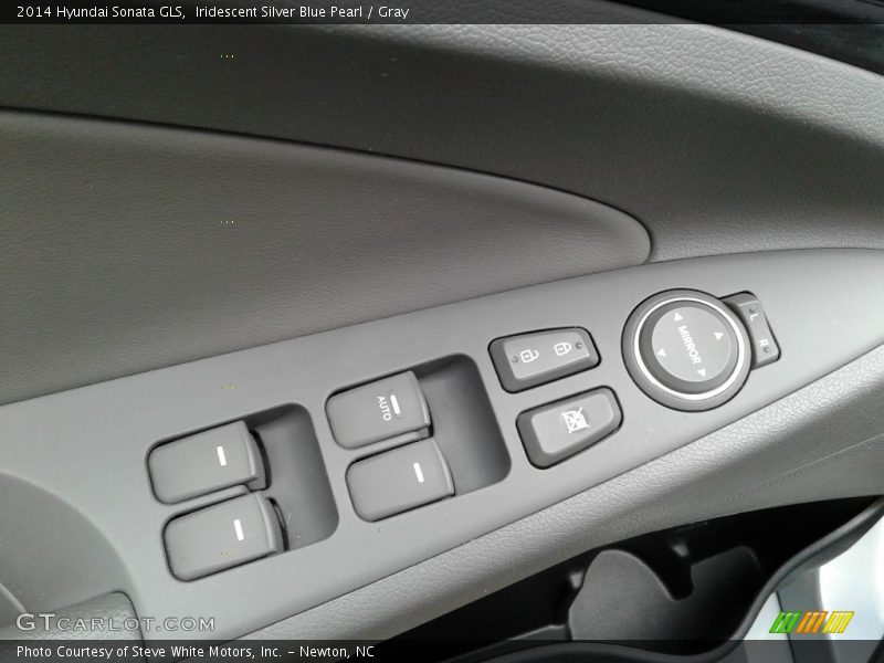 Iridescent Silver Blue Pearl / Gray 2014 Hyundai Sonata GLS