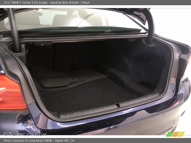 Imperial Blue Metallic / Black 2017 BMW 5 Series 530i Sedan