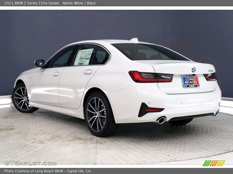 Alpine White / Black 2021 BMW 3 Series 330e Sedan