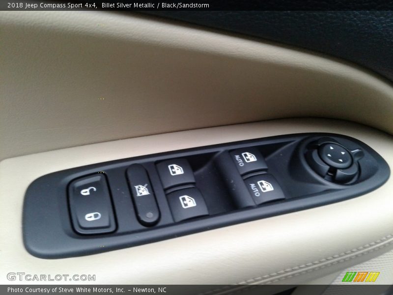 Billet Silver Metallic / Black/Sandstorm 2018 Jeep Compass Sport 4x4