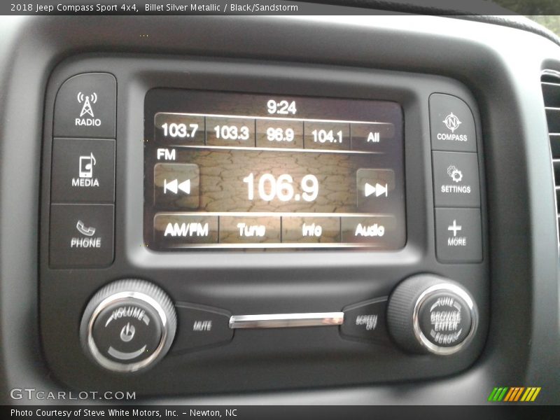 Billet Silver Metallic / Black/Sandstorm 2018 Jeep Compass Sport 4x4