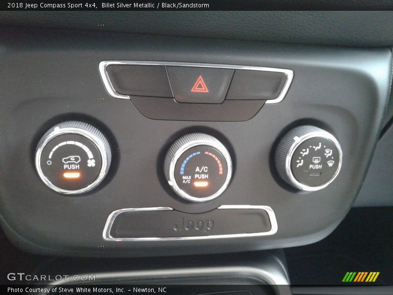 Billet Silver Metallic / Black/Sandstorm 2018 Jeep Compass Sport 4x4