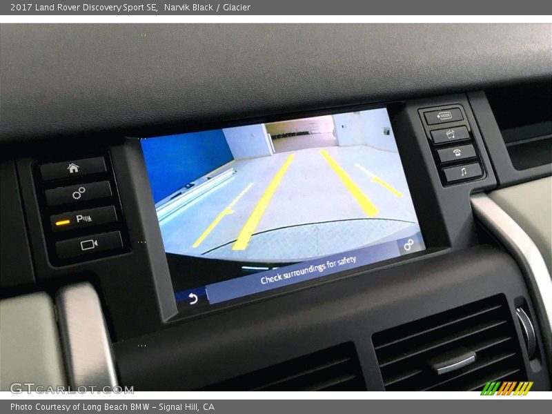 Narvik Black / Glacier 2017 Land Rover Discovery Sport SE