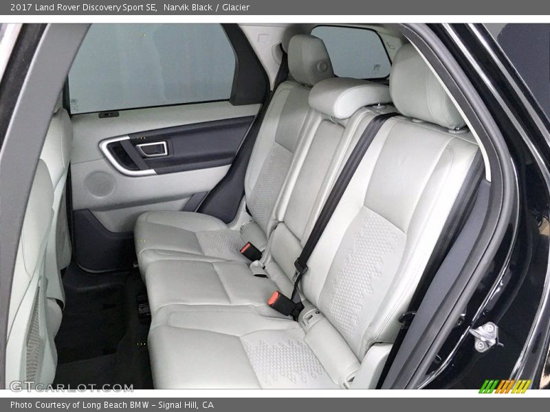 Narvik Black / Glacier 2017 Land Rover Discovery Sport SE