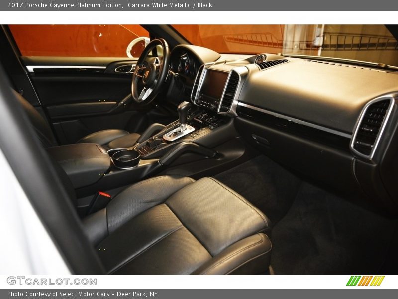 Carrara White Metallic / Black 2017 Porsche Cayenne Platinum Edition