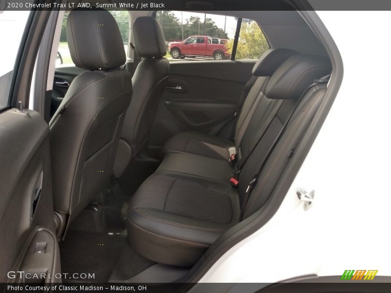 Summit White / Jet Black 2020 Chevrolet Trax LT AWD