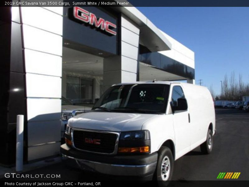 Summit White / Medium Pewter 2019 GMC Savana Van 3500 Cargo