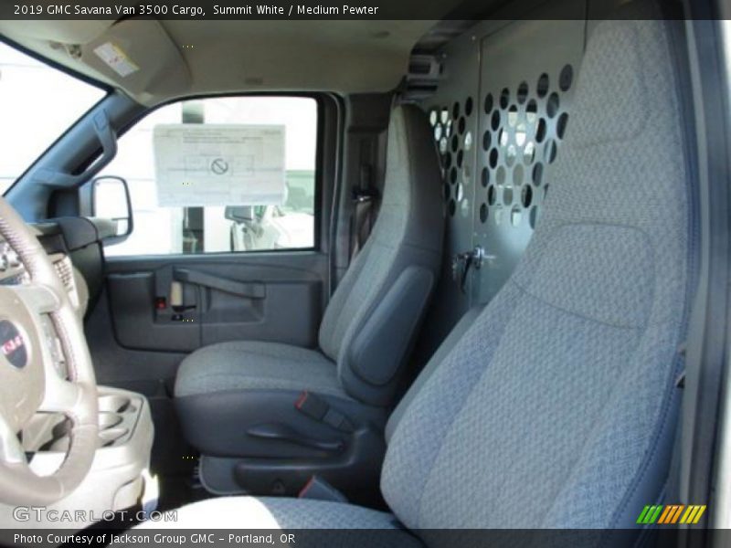 Summit White / Medium Pewter 2019 GMC Savana Van 3500 Cargo