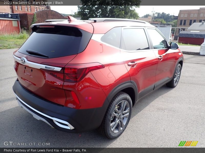 Mars Orange / Black 2021 Kia Seltos S