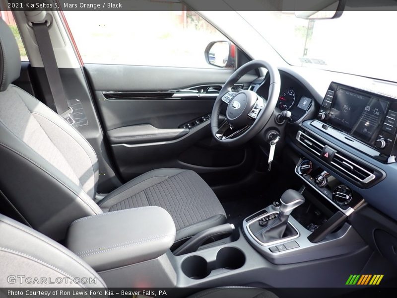  2021 Seltos S Black Interior