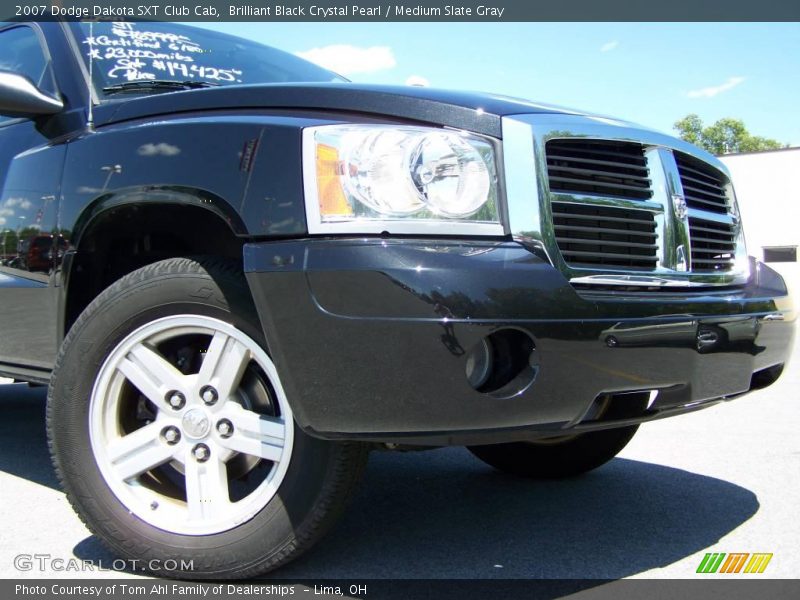 Brilliant Black Crystal Pearl / Medium Slate Gray 2007 Dodge Dakota SXT Club Cab
