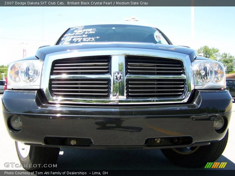 Brilliant Black Crystal Pearl / Medium Slate Gray 2007 Dodge Dakota SXT Club Cab