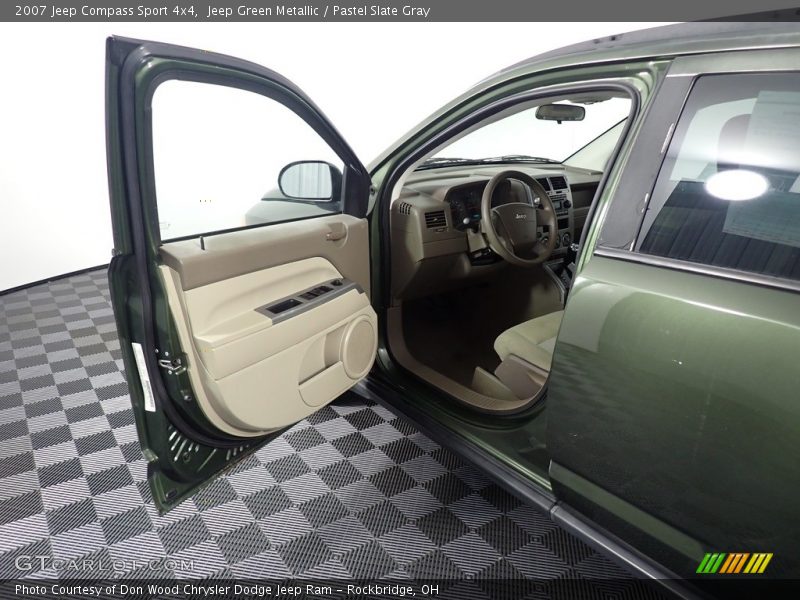 Jeep Green Metallic / Pastel Slate Gray 2007 Jeep Compass Sport 4x4