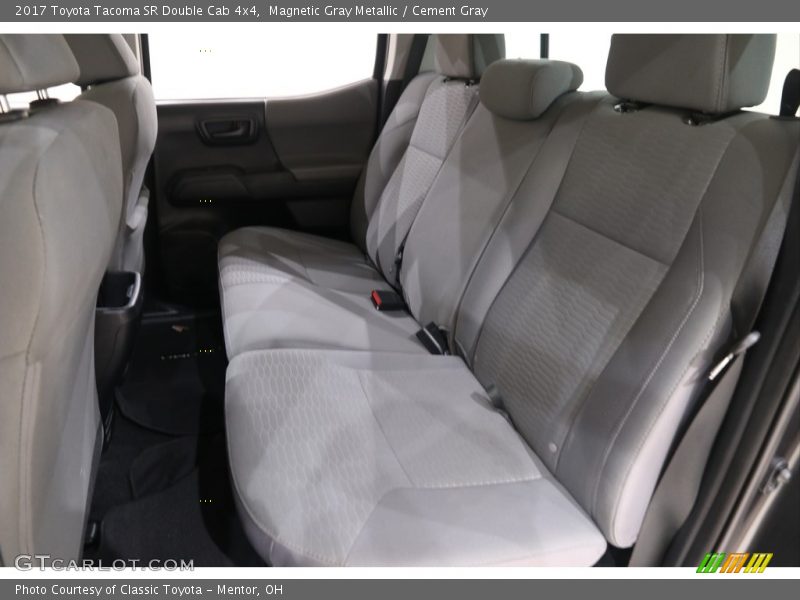 Magnetic Gray Metallic / Cement Gray 2017 Toyota Tacoma SR Double Cab 4x4