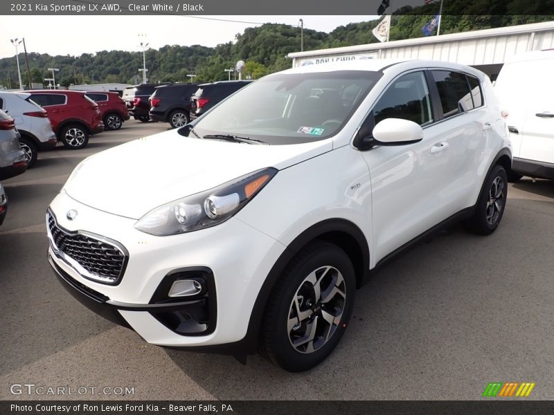Front 3/4 View of 2021 Sportage LX AWD