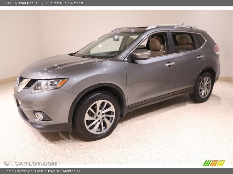 Gun Metallic / Almond 2015 Nissan Rogue SL
