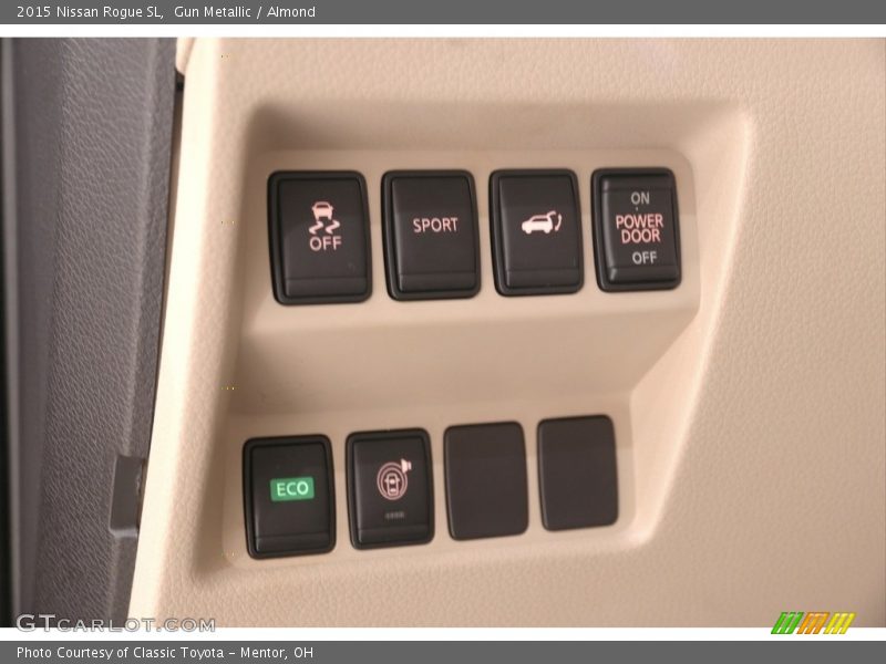 Gun Metallic / Almond 2015 Nissan Rogue SL