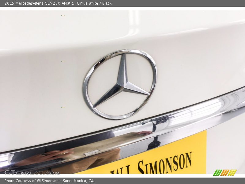 Cirrus White / Black 2015 Mercedes-Benz GLA 250 4Matic