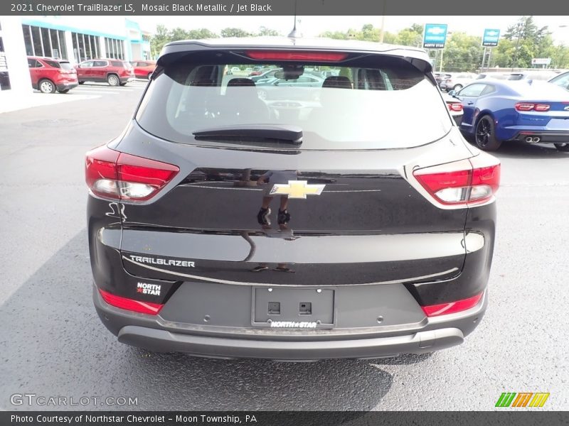 Mosaic Black Metallic / Jet Black 2021 Chevrolet TrailBlazer LS