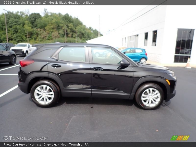 Mosaic Black Metallic / Jet Black 2021 Chevrolet TrailBlazer LS