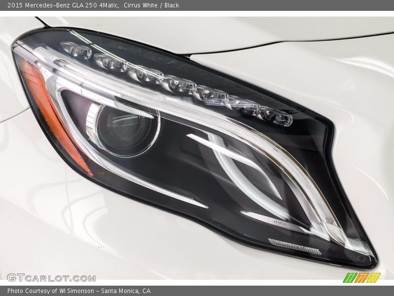 Cirrus White / Black 2015 Mercedes-Benz GLA 250 4Matic