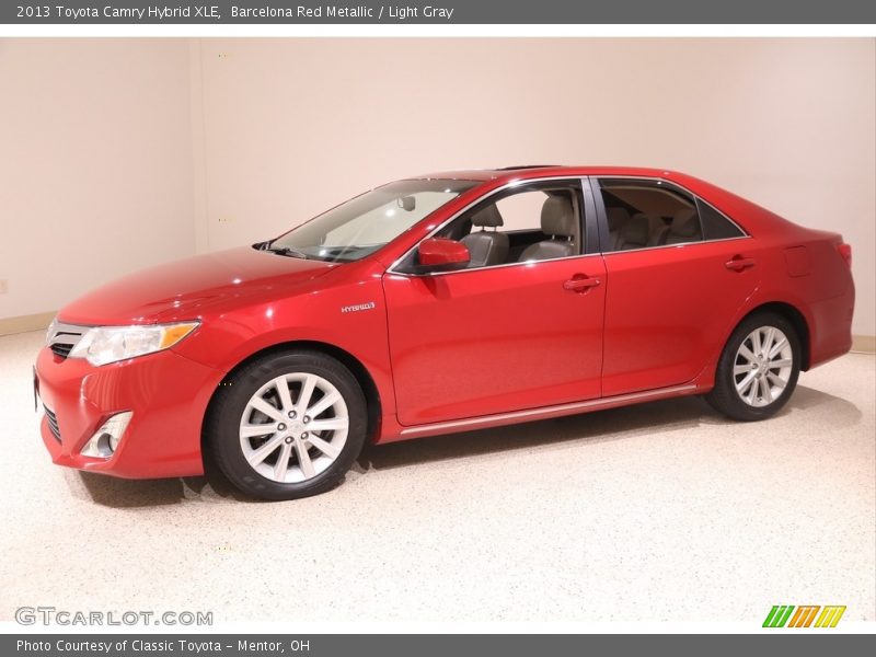 Barcelona Red Metallic / Light Gray 2013 Toyota Camry Hybrid XLE