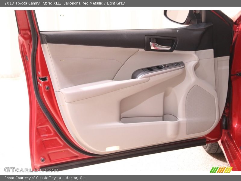 Barcelona Red Metallic / Light Gray 2013 Toyota Camry Hybrid XLE