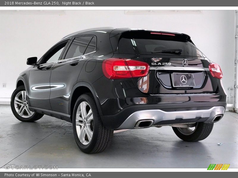 Night Black / Black 2018 Mercedes-Benz GLA 250