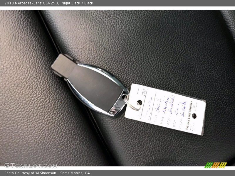 Night Black / Black 2018 Mercedes-Benz GLA 250