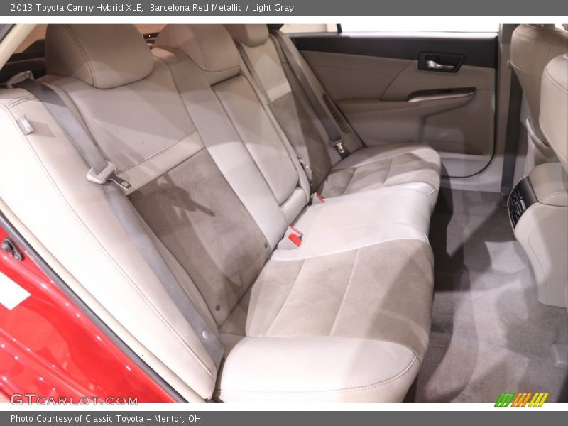 Barcelona Red Metallic / Light Gray 2013 Toyota Camry Hybrid XLE