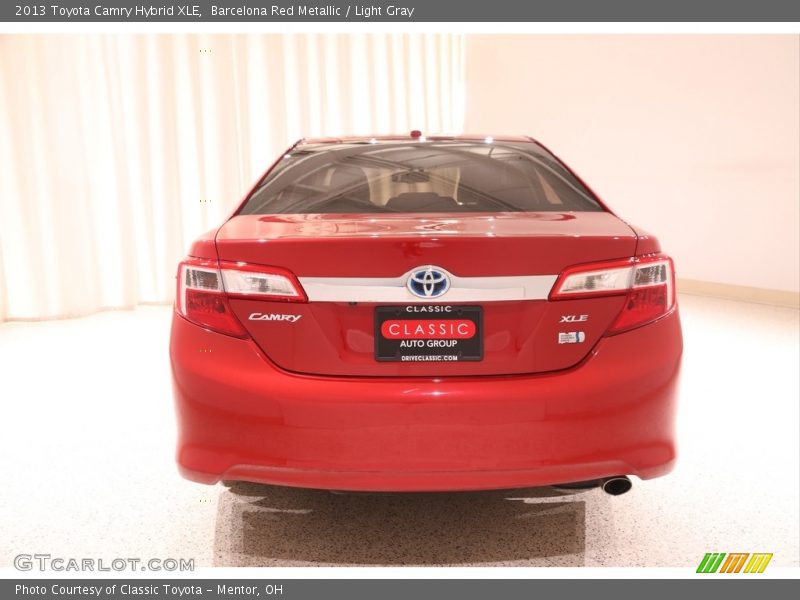 Barcelona Red Metallic / Light Gray 2013 Toyota Camry Hybrid XLE