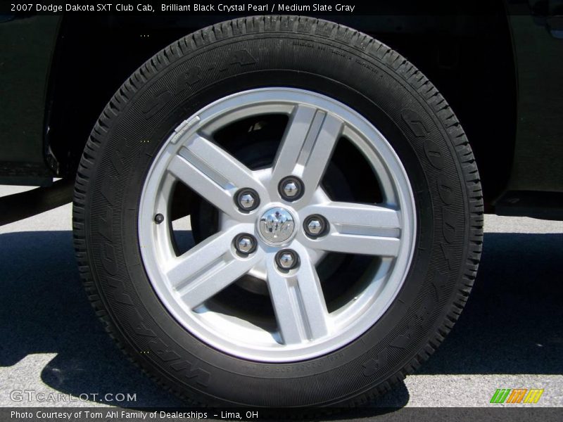 Brilliant Black Crystal Pearl / Medium Slate Gray 2007 Dodge Dakota SXT Club Cab