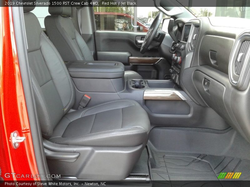 Front Seat of 2019 Silverado 1500 RST Crew Cab 4WD