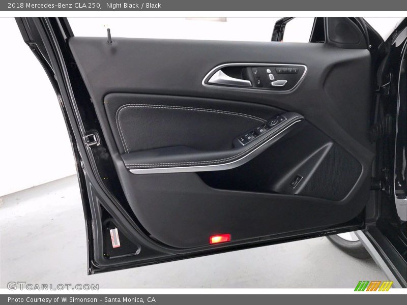 Night Black / Black 2018 Mercedes-Benz GLA 250