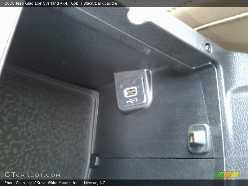 Gobi / Black/Dark Saddle 2020 Jeep Gladiator Overland 4x4