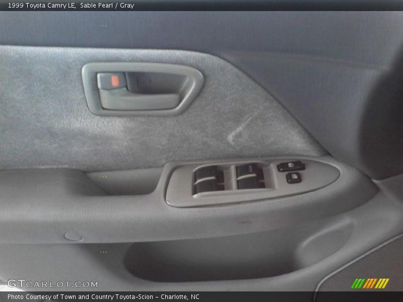Sable Pearl / Gray 1999 Toyota Camry LE