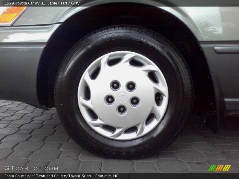 Sable Pearl / Gray 1999 Toyota Camry LE