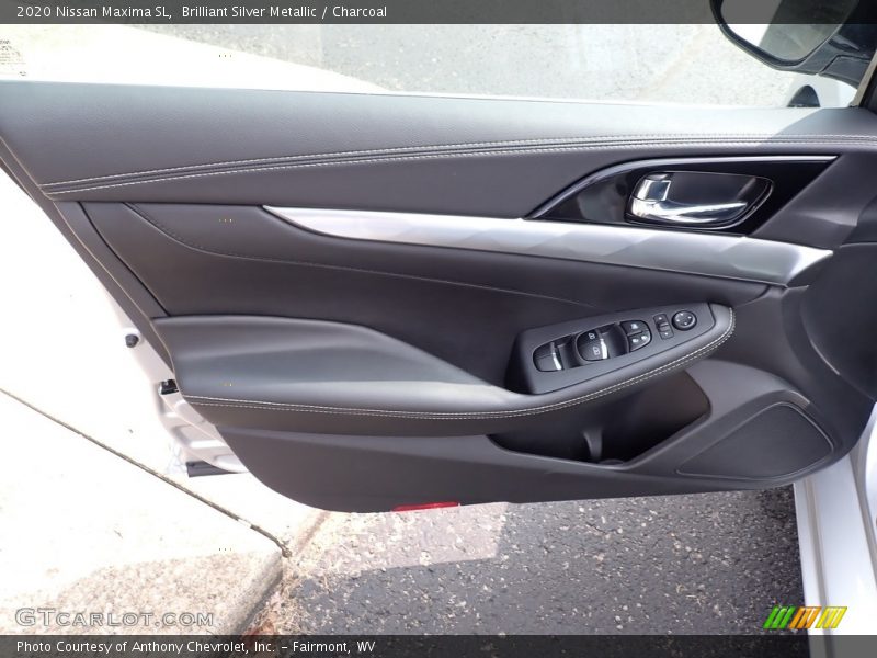 Door Panel of 2020 Maxima SL