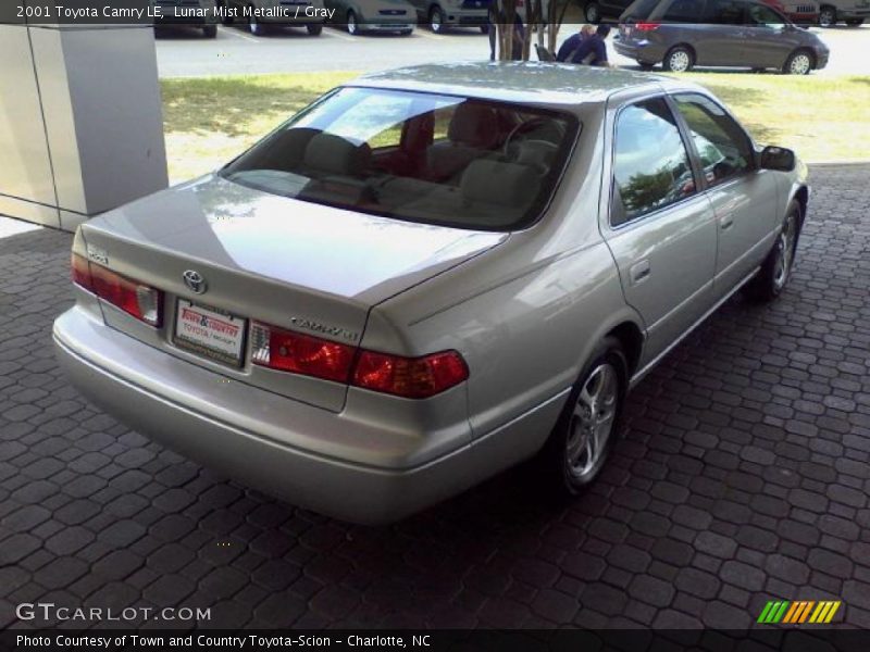 Lunar Mist Metallic / Gray 2001 Toyota Camry LE