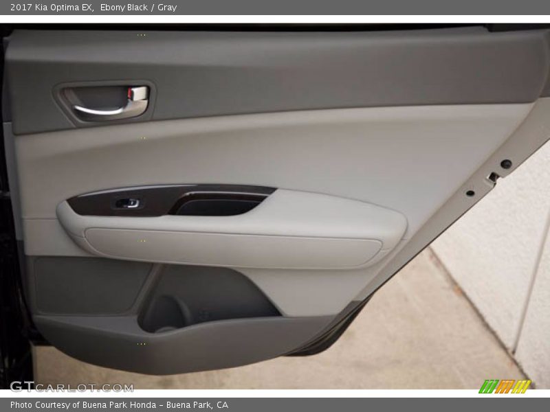 Door Panel of 2017 Optima EX