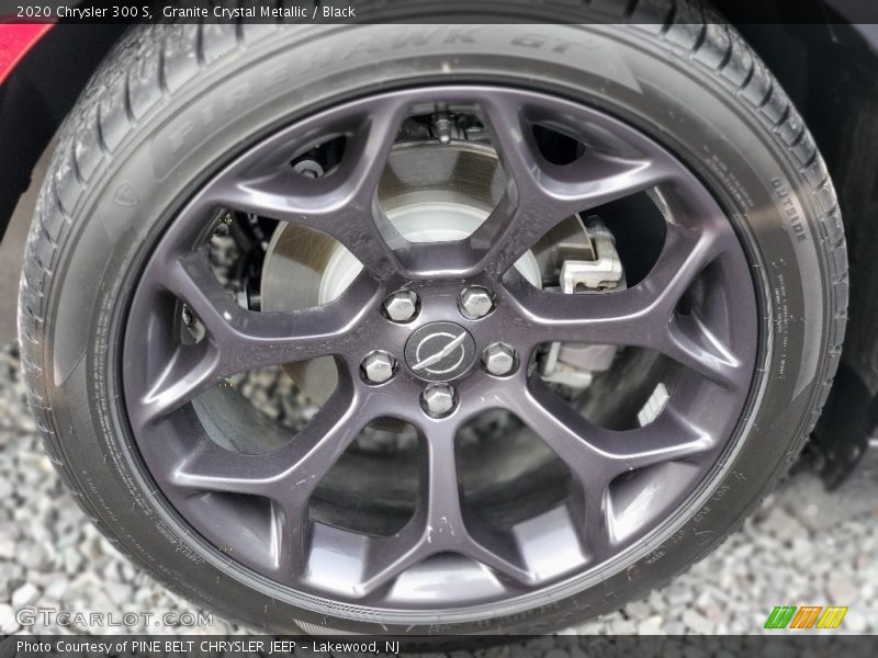Granite Crystal Metallic / Black 2020 Chrysler 300 S