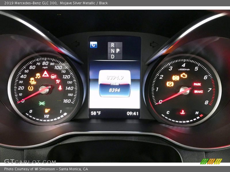 Mojave Silver Metallic / Black 2019 Mercedes-Benz GLC 300