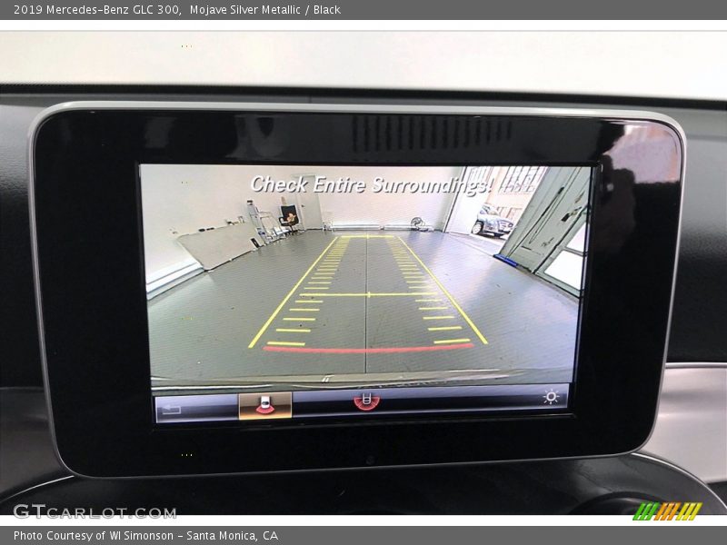Mojave Silver Metallic / Black 2019 Mercedes-Benz GLC 300