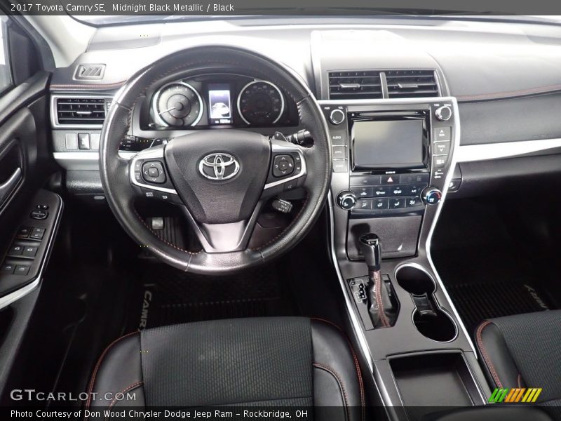Midnight Black Metallic / Black 2017 Toyota Camry SE