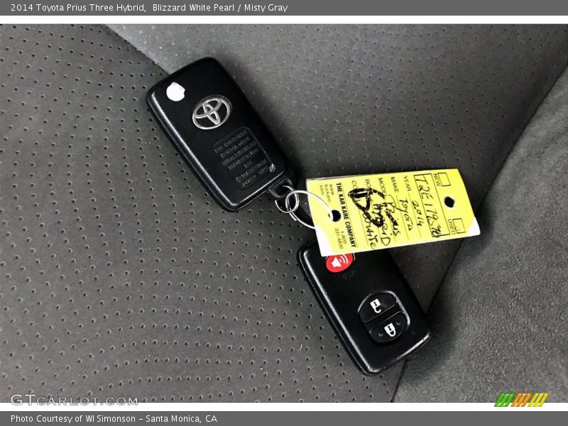 Blizzard White Pearl / Misty Gray 2014 Toyota Prius Three Hybrid