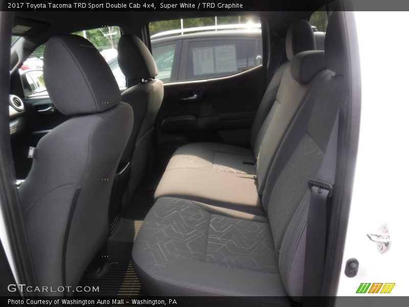Super White / TRD Graphite 2017 Toyota Tacoma TRD Sport Double Cab 4x4