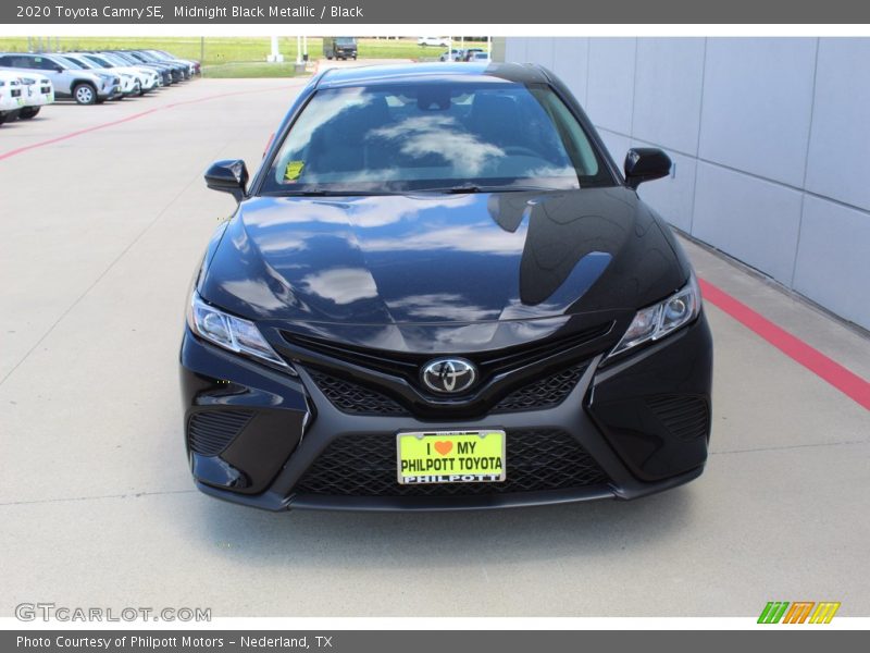 Midnight Black Metallic / Black 2020 Toyota Camry SE